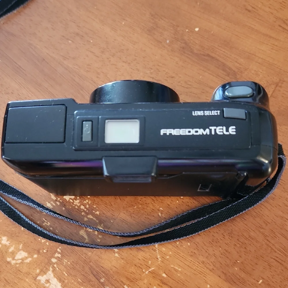 Minolta Freedom Tele Black Camera